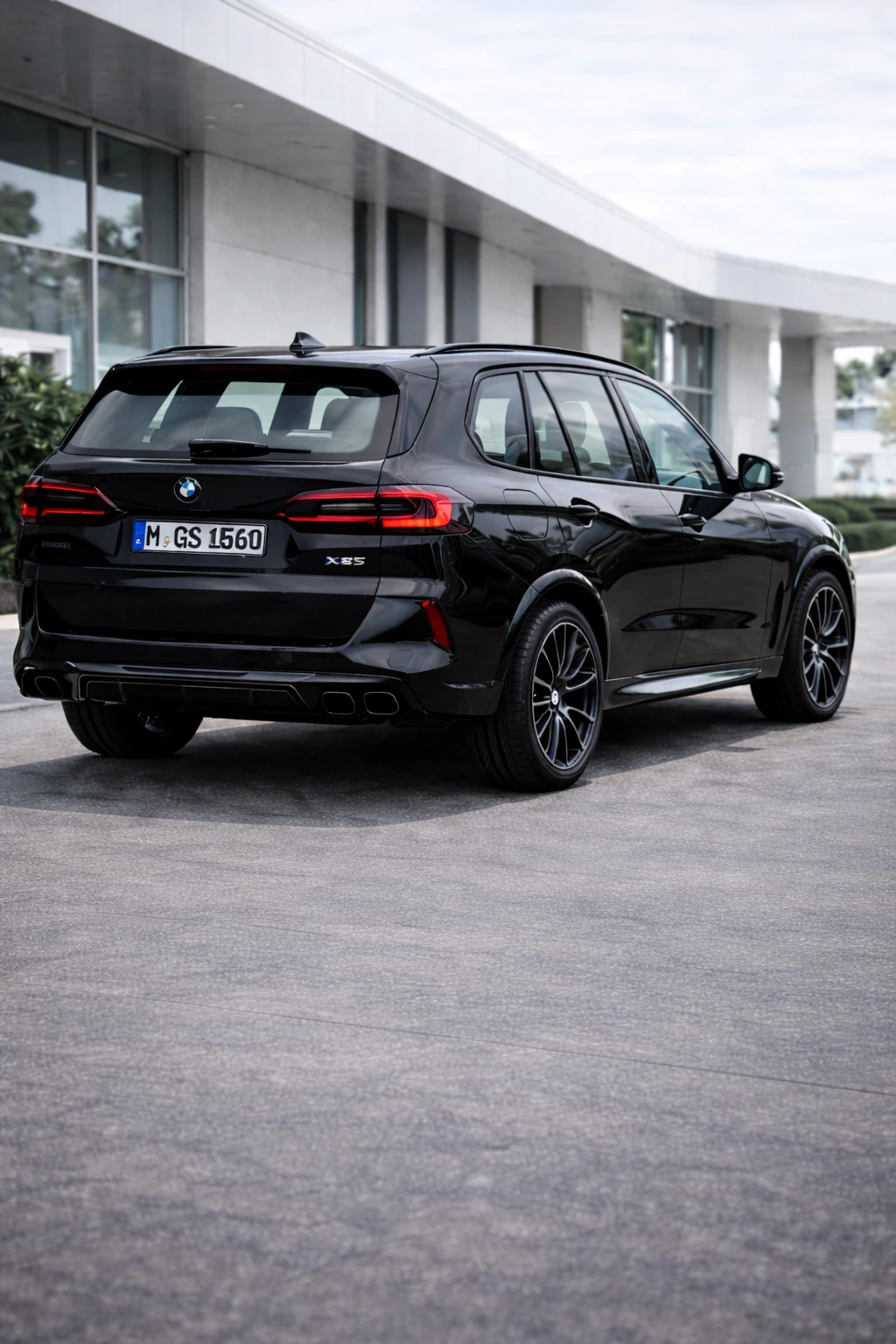 SUV com película automotiva Apex X aplicada